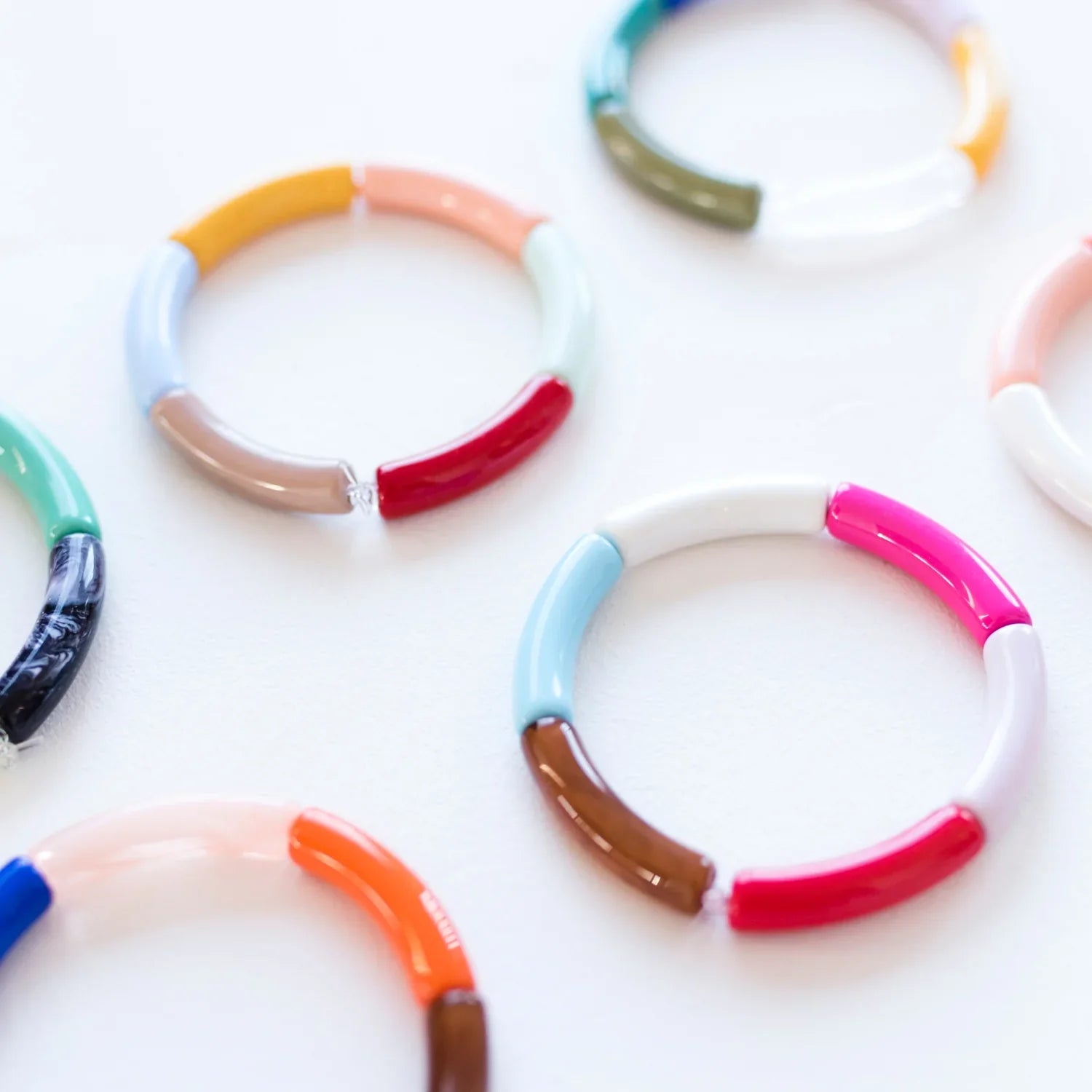 Creative set Colorful pearl bracelets