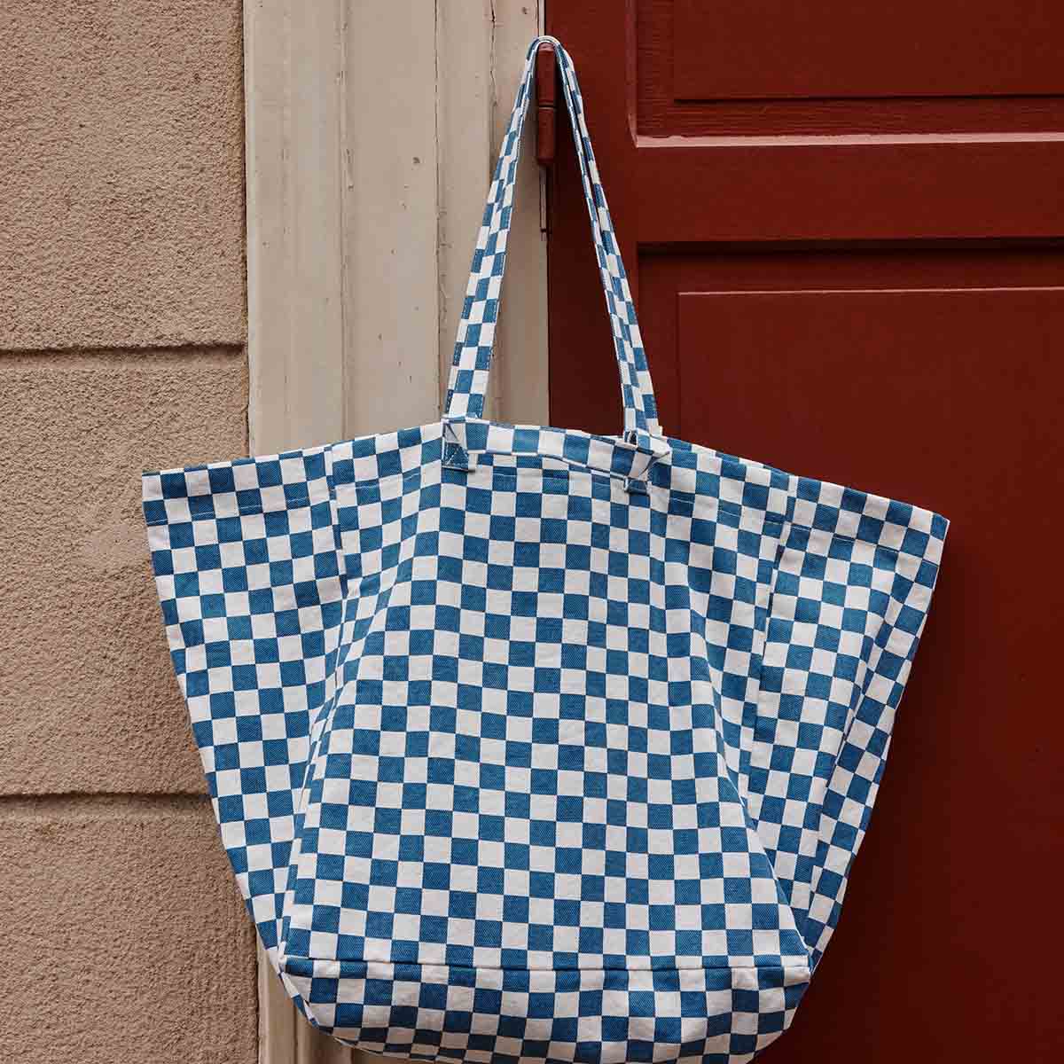 Grosse Tasche Checkerboard Ecru / Blue Navy