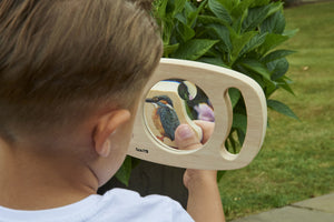 Wooden magnifier